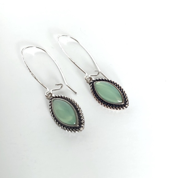 Scroll Silver Tone Green Cab Kidney Wire Earrings Sterling Silver Post - Picture 6 of 11